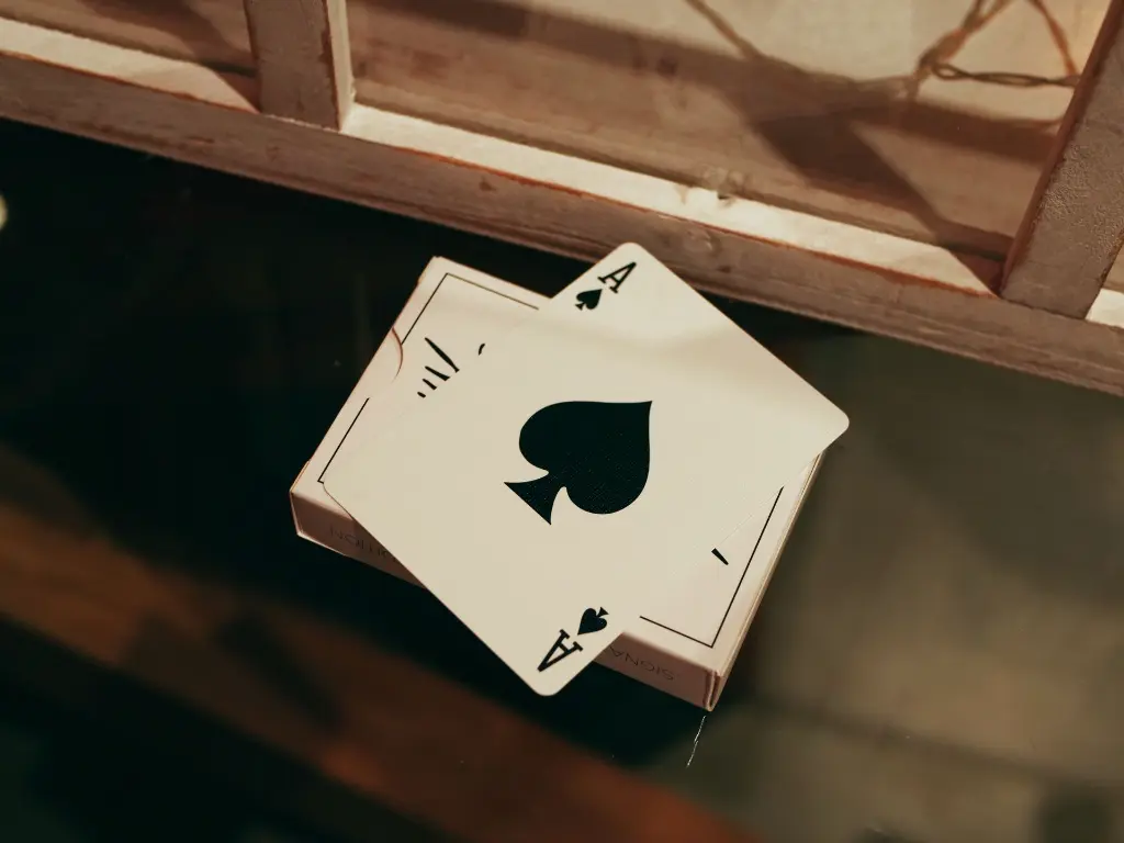 White 4.webp